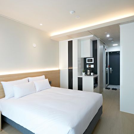 אינצ'ון Ocean Soleview Hotel מראה חיצוני תמונה