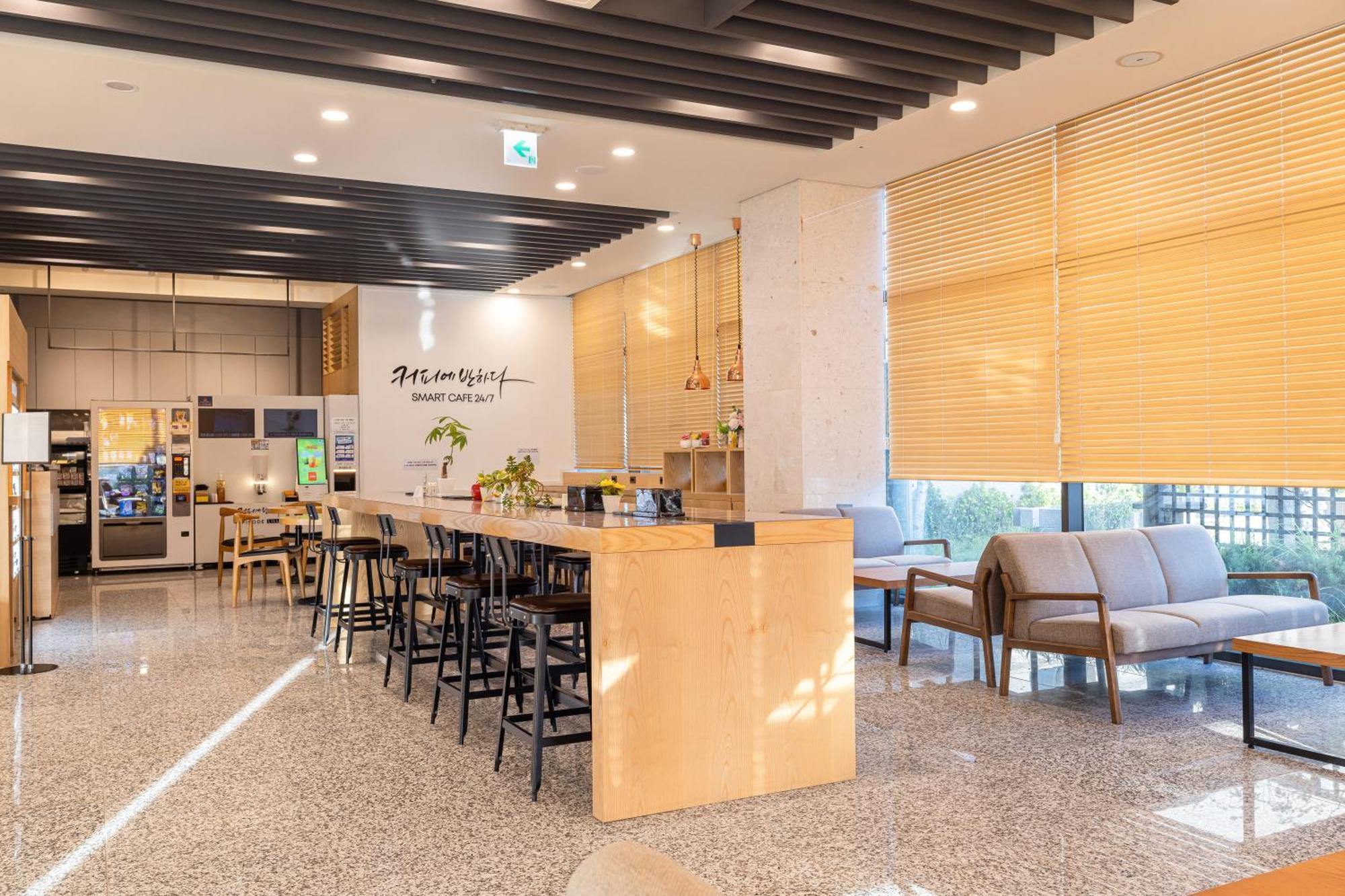אינצ'ון Ocean Soleview Hotel מראה חיצוני תמונה