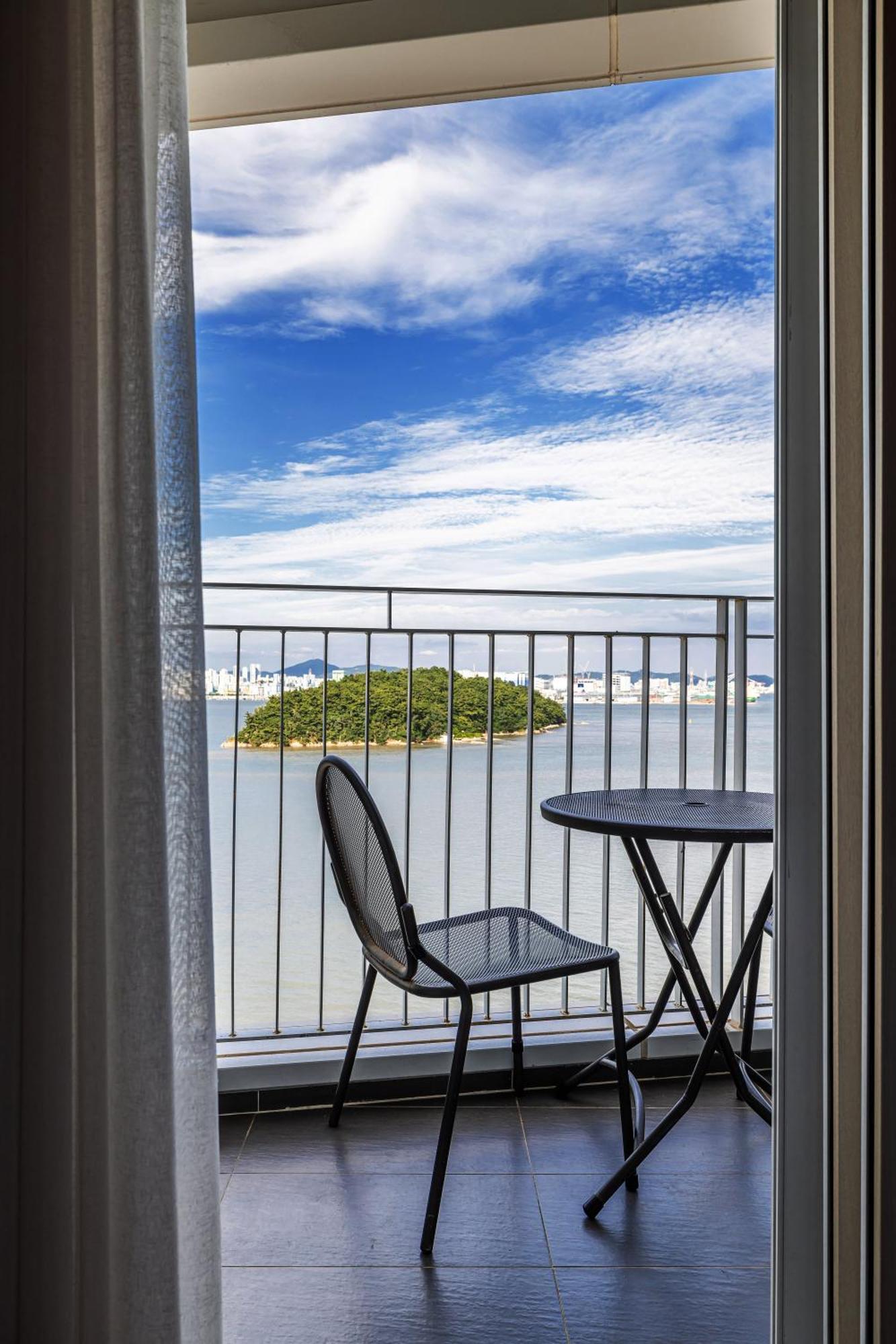 אינצ'ון Ocean Soleview Hotel מראה חיצוני תמונה